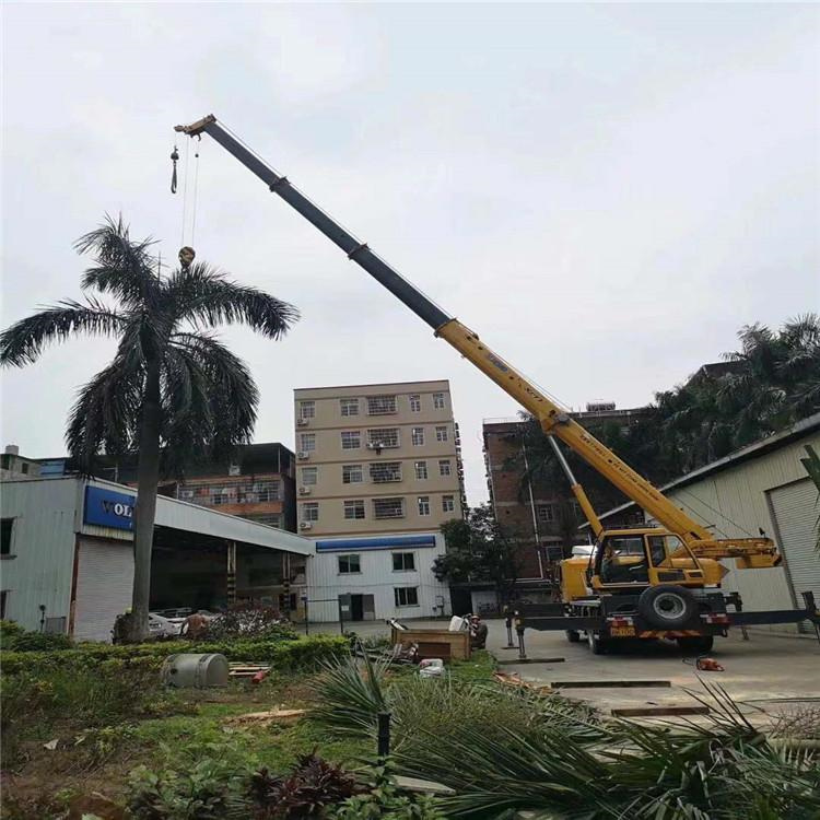 白云12吨吊车出租一天的收费标准是什么